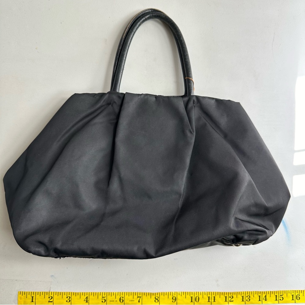 Authentic Prada - Picture 3 of 11